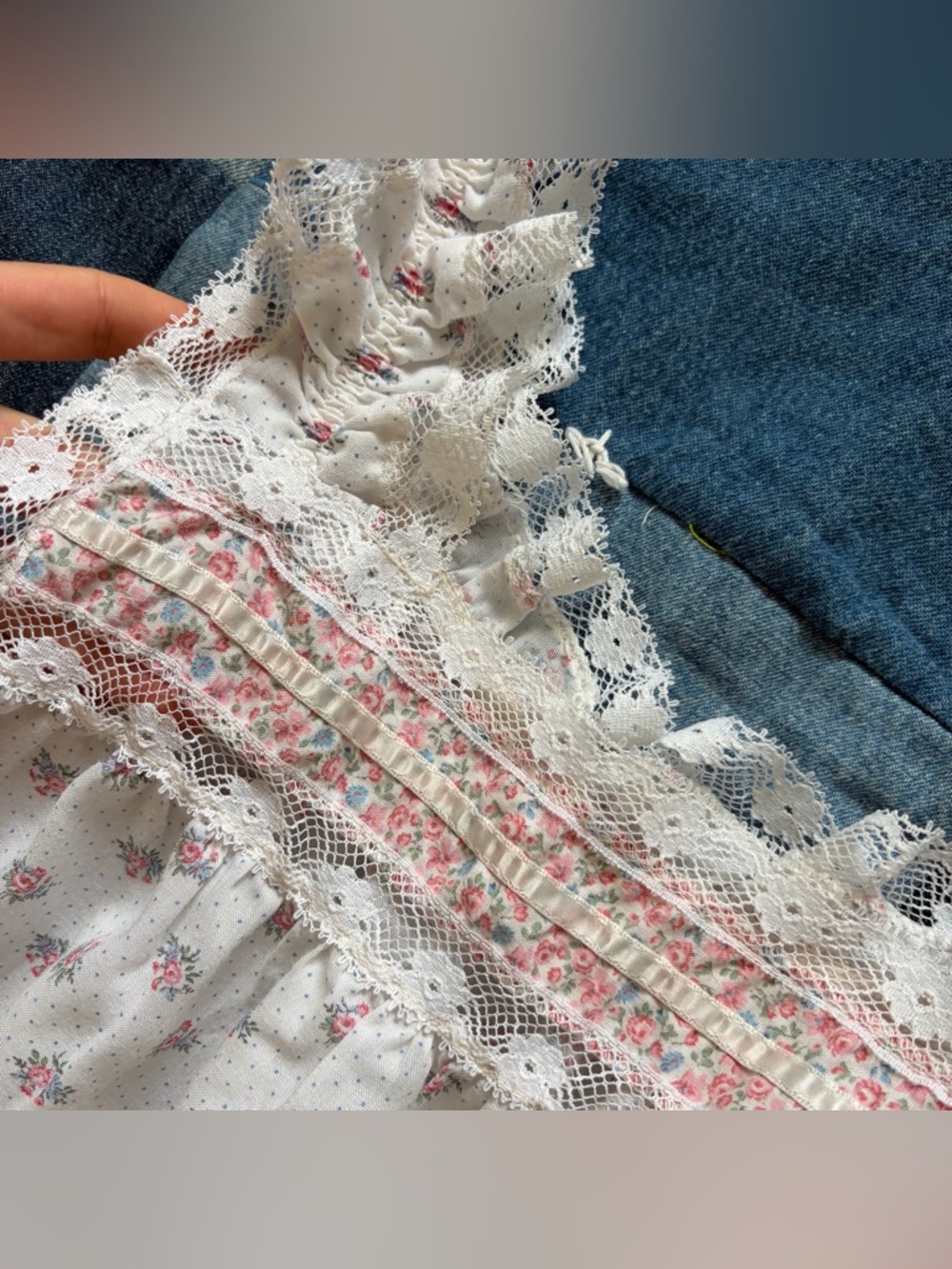 Nightgown Lace - Picture 3 of 9